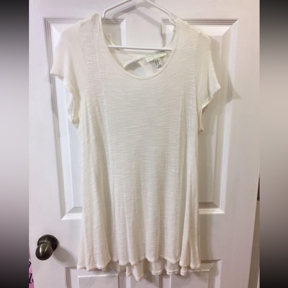 Forever 21 off white tunic tshirt